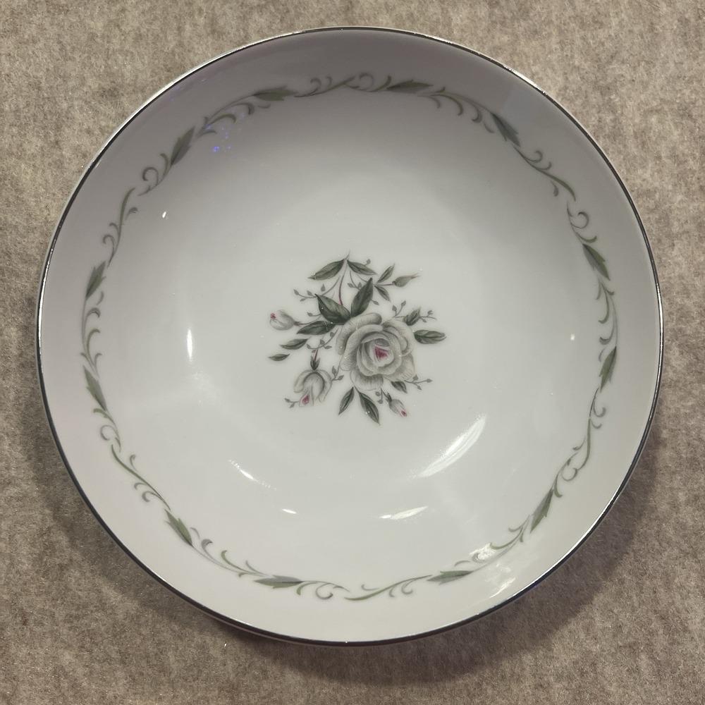 Coupe Cereal Bowl in the "Romance" pattern by Diamond China, made in Japan EUC